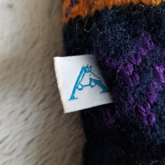 🇨🇦 Vintage AARDVARK 100% Wool Beanie Toque - Picture 4 of 9